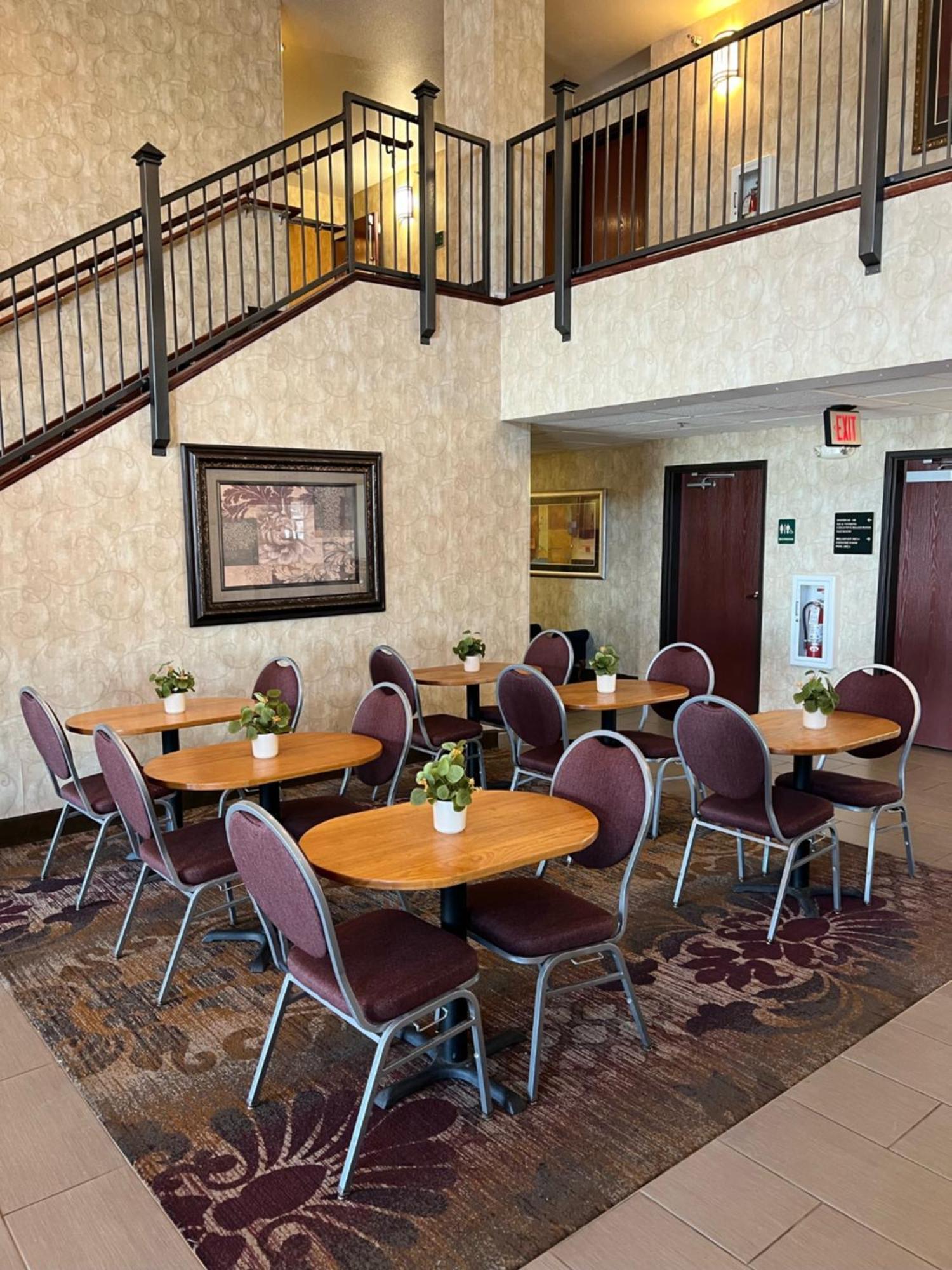 Grandstay Hotel & Suites Becker Kültér fotó