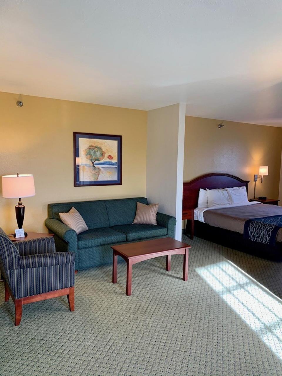 Grandstay Hotel & Suites Becker Kültér fotó